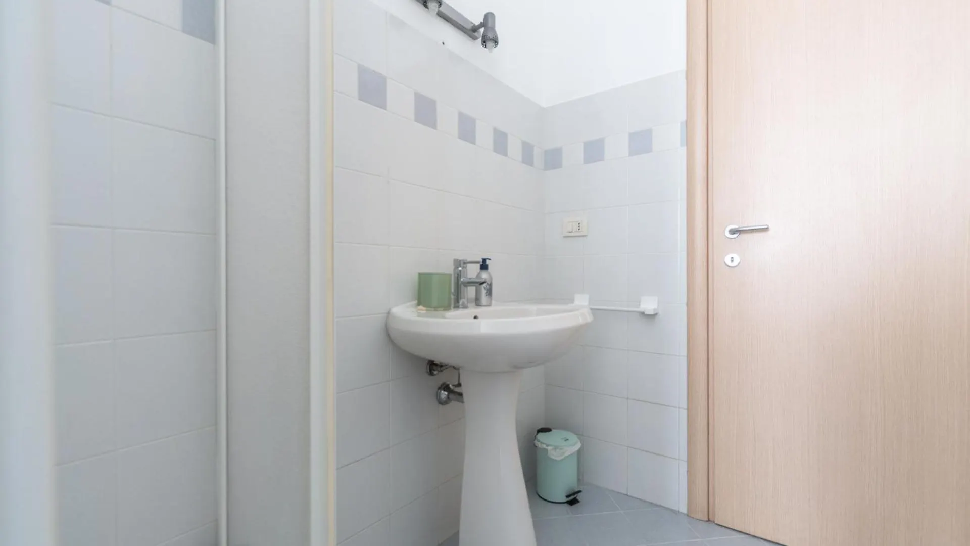 Milan Style Apartment In Great Location İtalya