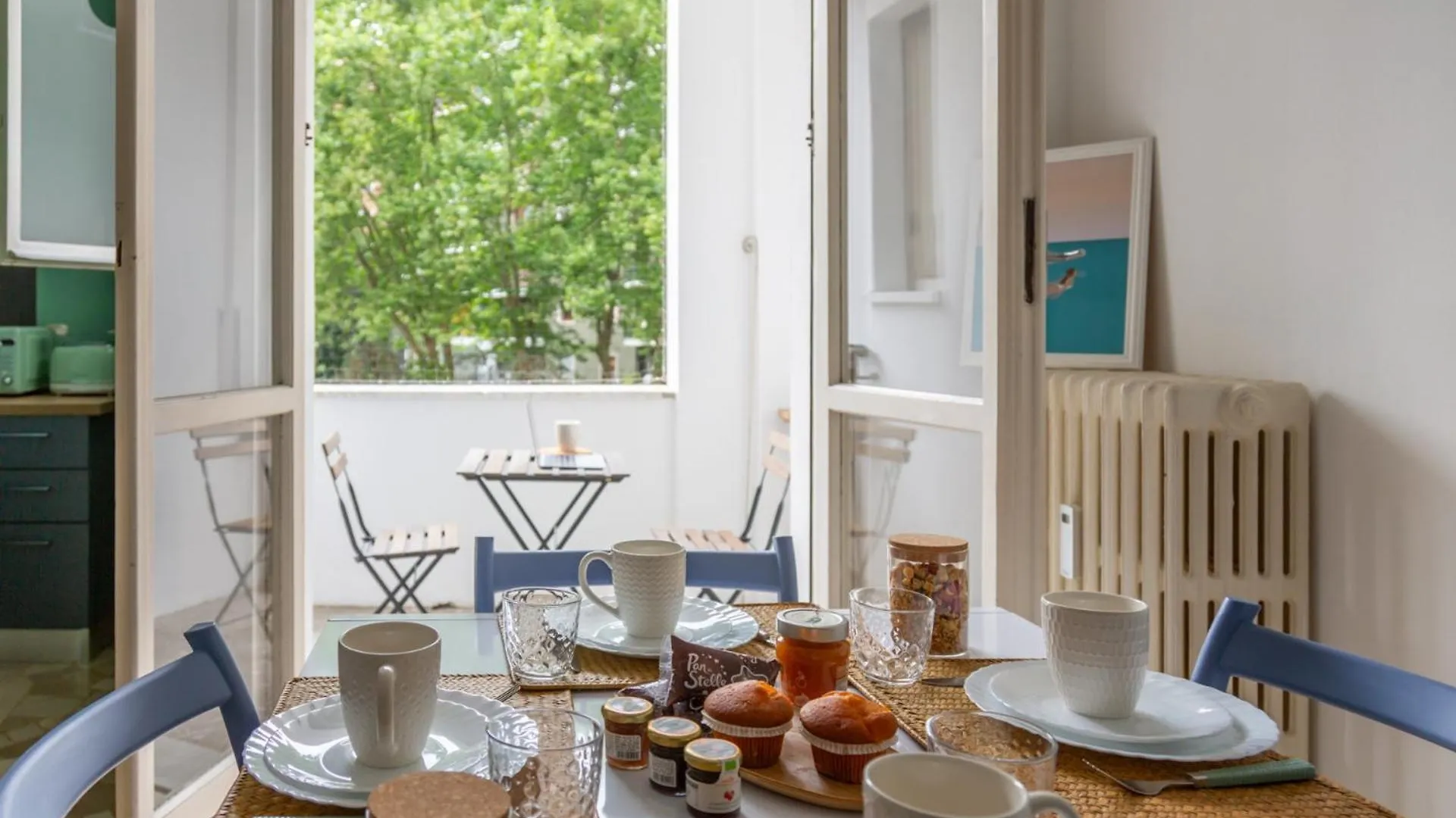 Milan Style Apartment In Great Location location